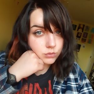 Meet your Posher, Jasmine